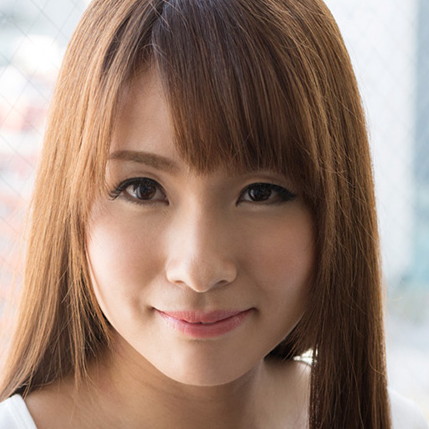 大場ゆい