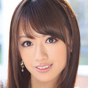 希島あいり