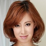 黒崎エレナ