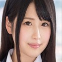 優梨まいな