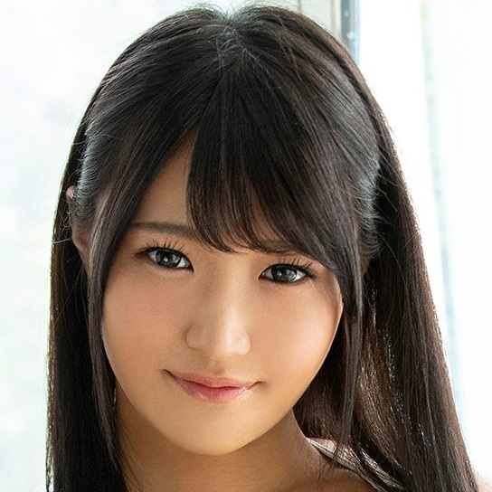 加賀美まり