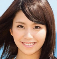青柳ひなた