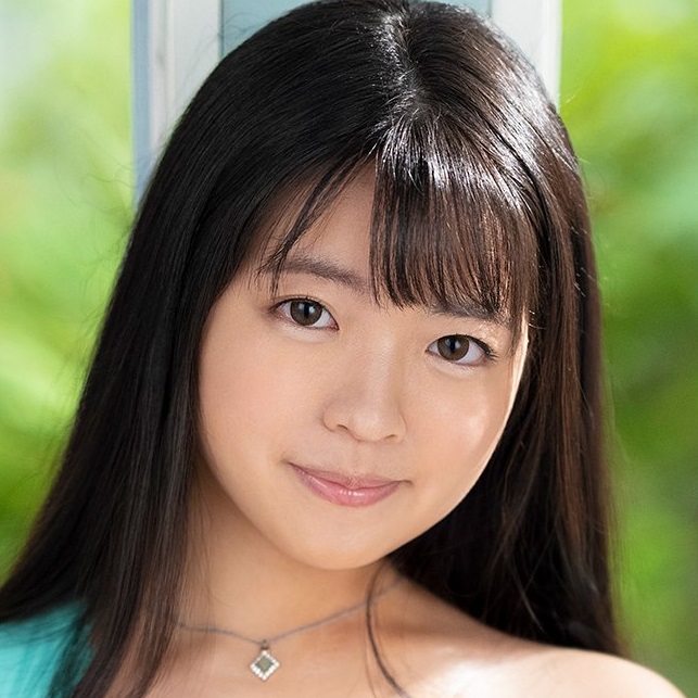 舞奈みく