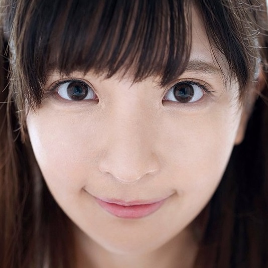 汐乃木あやみ
