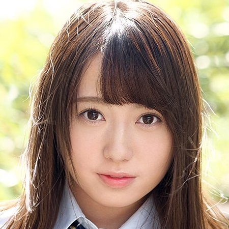 成宮ひかる