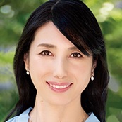 鶴川牧子