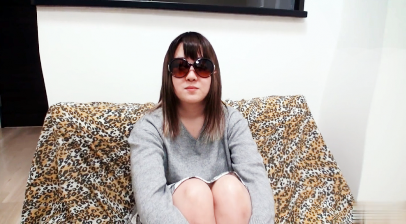 顔出しNG！サングラス熟女 6 西まなみ            シリーズ特設