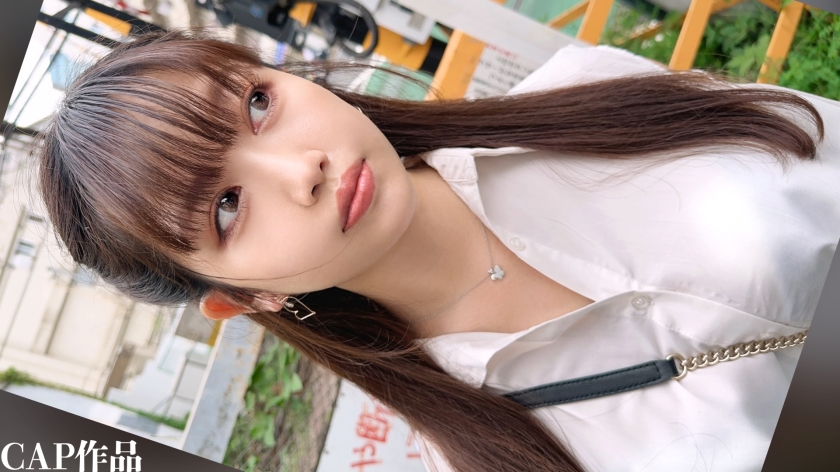 สาวผมสีน้ำตาลสั่นหน้าอกคัพ G ของเธอและถึงจุดสุดยอดหลายครั้ง อสุจิพุ่งออกมาปริมาณมหาศาลที่จะทำให้เธอท้องแน่นอน