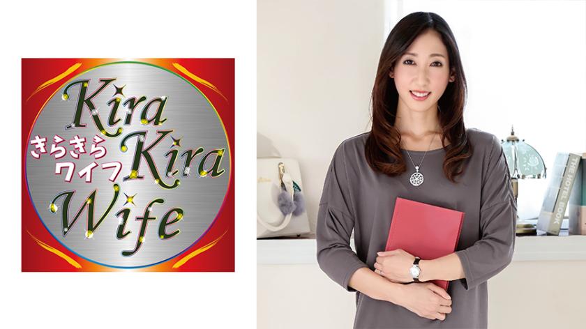 Người vợ trẻ cực kỳ gầy gò với bộ ngực nhỏ và núm vú co giật trong quan hệ tình dục creampie! !