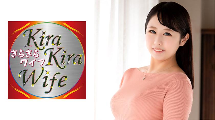 I love being aggressively attacked with a strong thrust! This is a shameless side of mom that I can't show to my son! Big butt grabbed and vigorously chased with creampie sex!