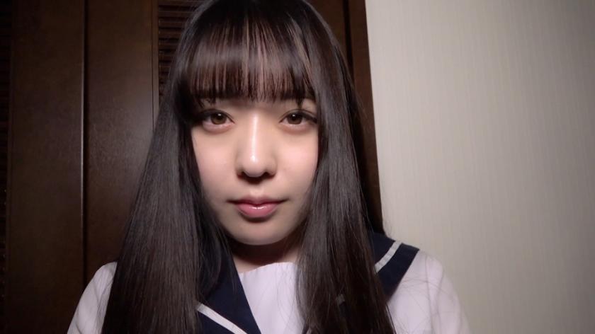 【Deslizando para dentro da buceta incompleta】Hoje eu me tornarei adulta com o pau do tio! O registro do dia em que a garota de pele macia se transformou em uma garota devassa. Rena Takase.