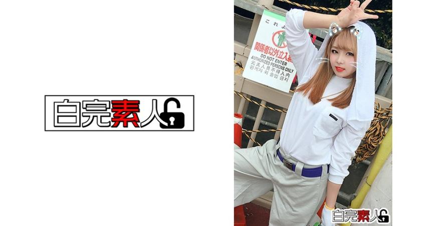 สาวสุดเซ็กซี่ที่พักผ่อนสมัครเล่นกับผู้ชายสองคนในโรงแรม