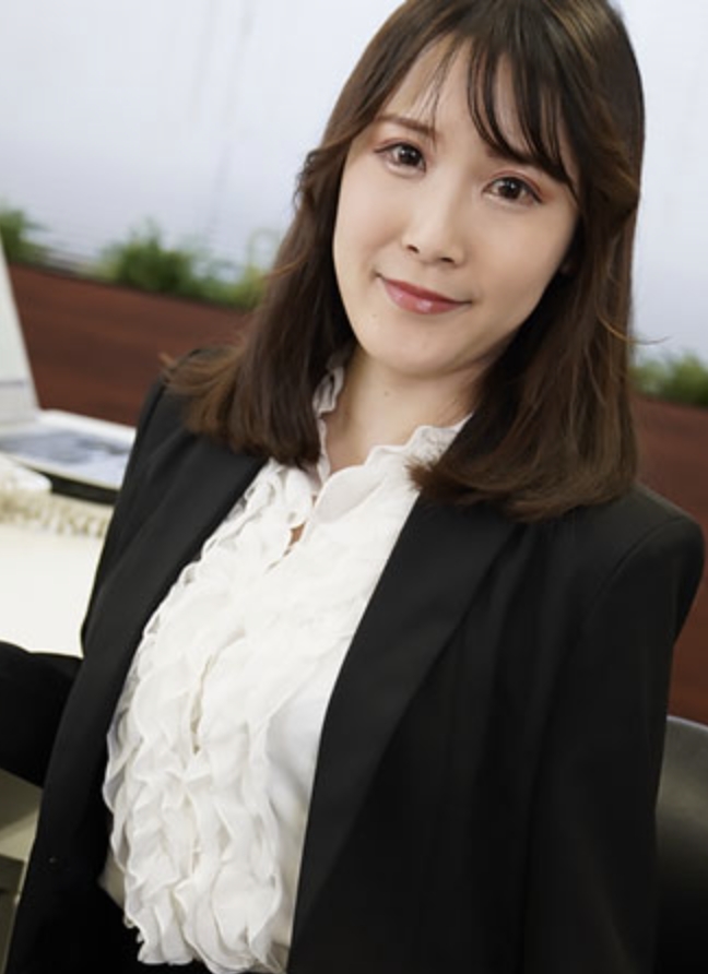 เรื่องราวที่ฉันใช้พนักงานใหม่เป็นของเล่นและมีเพศสัมพันธ์กับเธอ เล่ม 2 - อายานะ ยามากิชิ