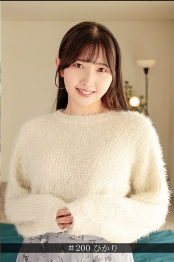 หญิงสาวสวยสะดุดตาคนหนึ่งในแอปหาคู่ไม่พอใจแฟนหนุ่มของเธอและต้องการมากกว่านั้นทันที ฮ่าๆ เธอทนไม่ได้ที่แฟนหนุ่มเสร็จภายใน 10 นาทีและต้องการมากกว่านั้นทันที เธอปล่อยน้ำอสุจิออกมาซ้ำแล้วซ้ำเล่าและหลั่งน้ำอสุจิอย่างบ้าคลั่ง มีเซ็กส์แบบดิบๆ หลั่งน้ำอสุจิอย่างต่อเนื่องภายในช่องคลอดที่แสนร่านของเธอ