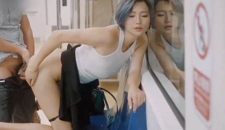 [Taiwan] SWAG miohot ~ On the train with fans Tianlei set fire to the ground