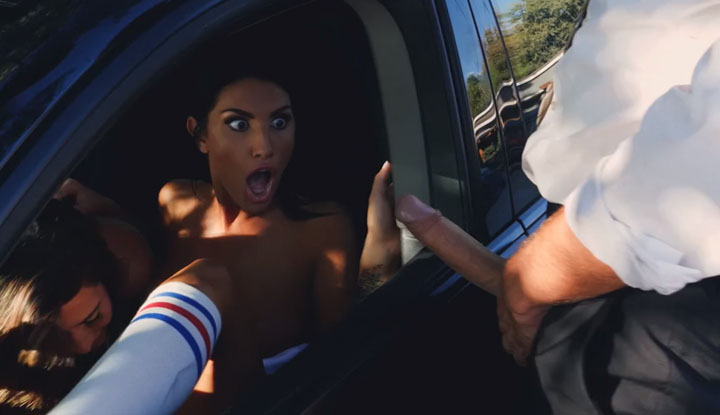 [restricted express] smart couples know how to use their bodies to deal with the police~