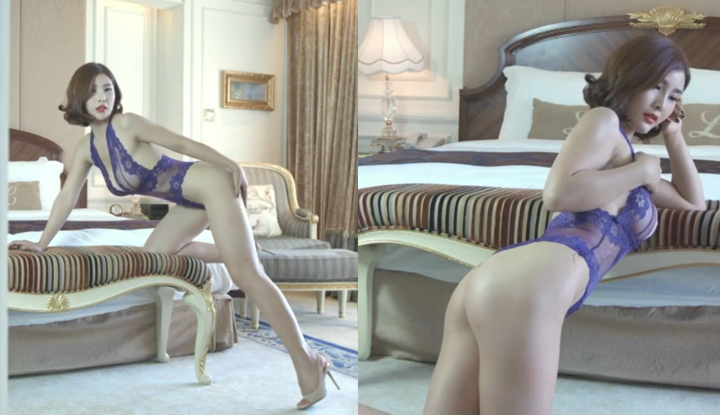 ถ่ายภาพสุภาพสตรีผมสั้นสุขภาพดีผิวขาวเนื้อนุ่มสวยงามมีหน้าอกใหญ่