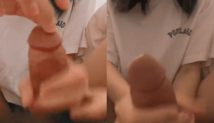 My partner's show skills are so cool. They slide up and down and spin around. It's so comfortable to be with them.