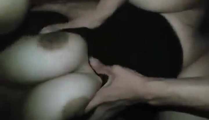 [Twitter Leaked] shows off her big tits in a secret group