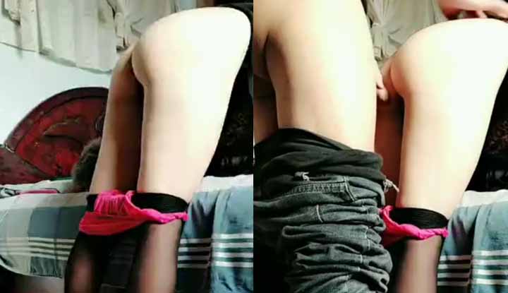 The big ass that is white, warped and elastic is best~