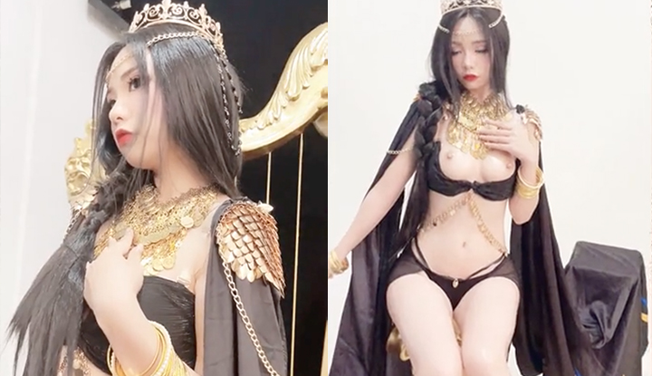 Cô gái bùng nổ Meow Xiaoji, Công chúa Fengling lộ bộ ngực gợi cảm