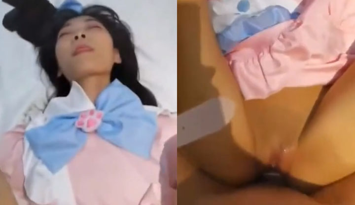 The pretty girl yelled, 