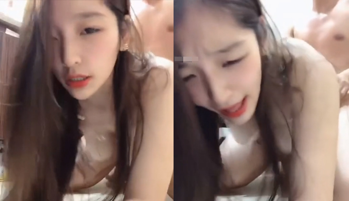 มหาวิทยาลัยชั้นนำ โรงเรียนบริสุทธิ์ ดอกไม้ และแฟนชาย แสดงหน้าต่างๆ เซลฟี่ต่างๆ