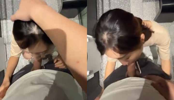 Đang đi mua sắm thì bị bạn gái sừng sỏ kéo vào phòng thay đồ để ăn thịt gà.