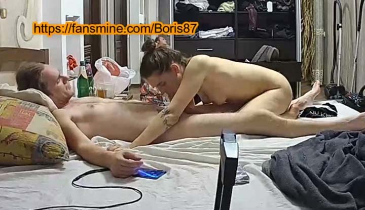 My wife passionately licking the cock to seduce me~ She wants to have another baby with me!