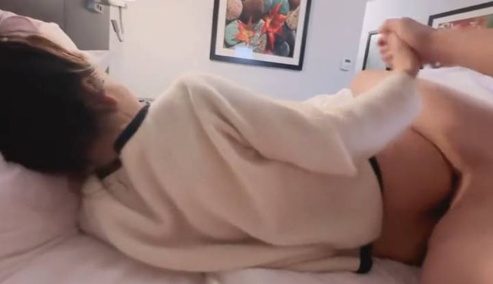 Chỉ cần bạn nhét cặc vào, vợ bạn sẽ có thể bình tĩnh lại dù tranh cãi có gay gắt đến đâu.