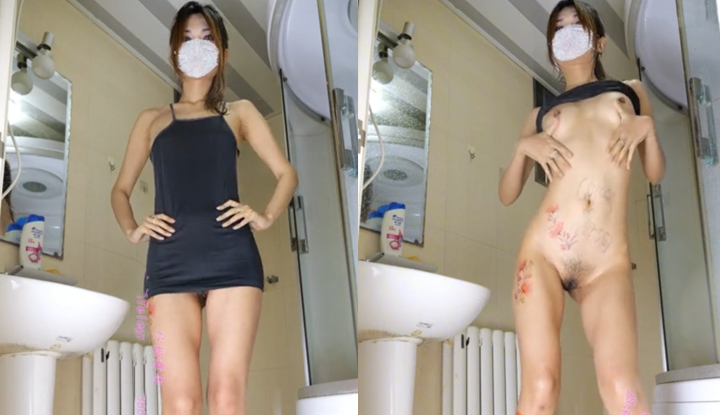 xiang ling, the perfect goddess, is performing a hot dance while squirting water in the bathroom.