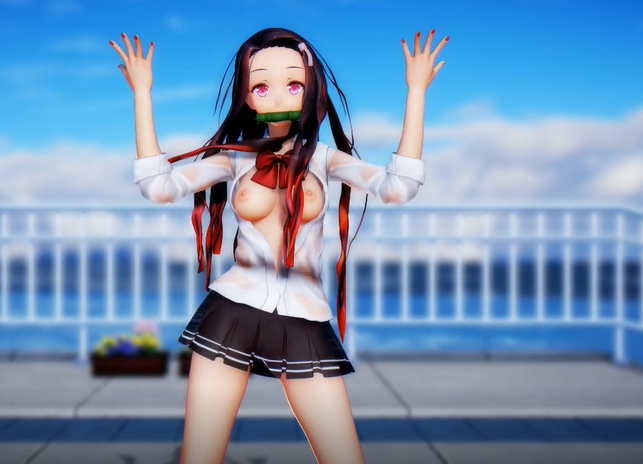 禰豆子玩沙灘排球濕身