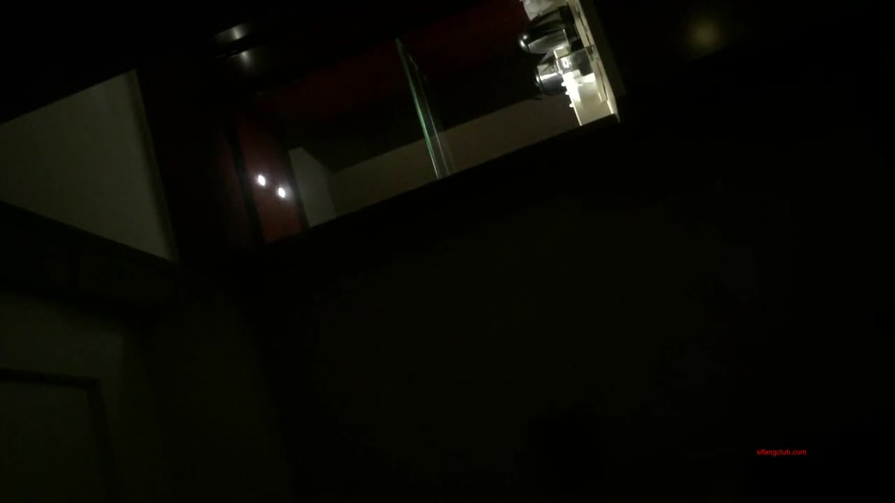 极品身材黑丝长腿妹纸被小帅哥迷晕一顿啪啪操 一觉醒来浑然不知 随意操弄 凌辱玩操 完美露脸 高清1080P版