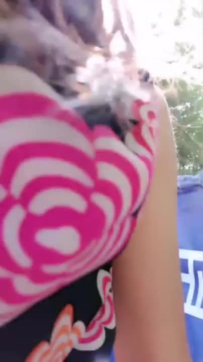 17539_720p戏精刘婷户外公园野战