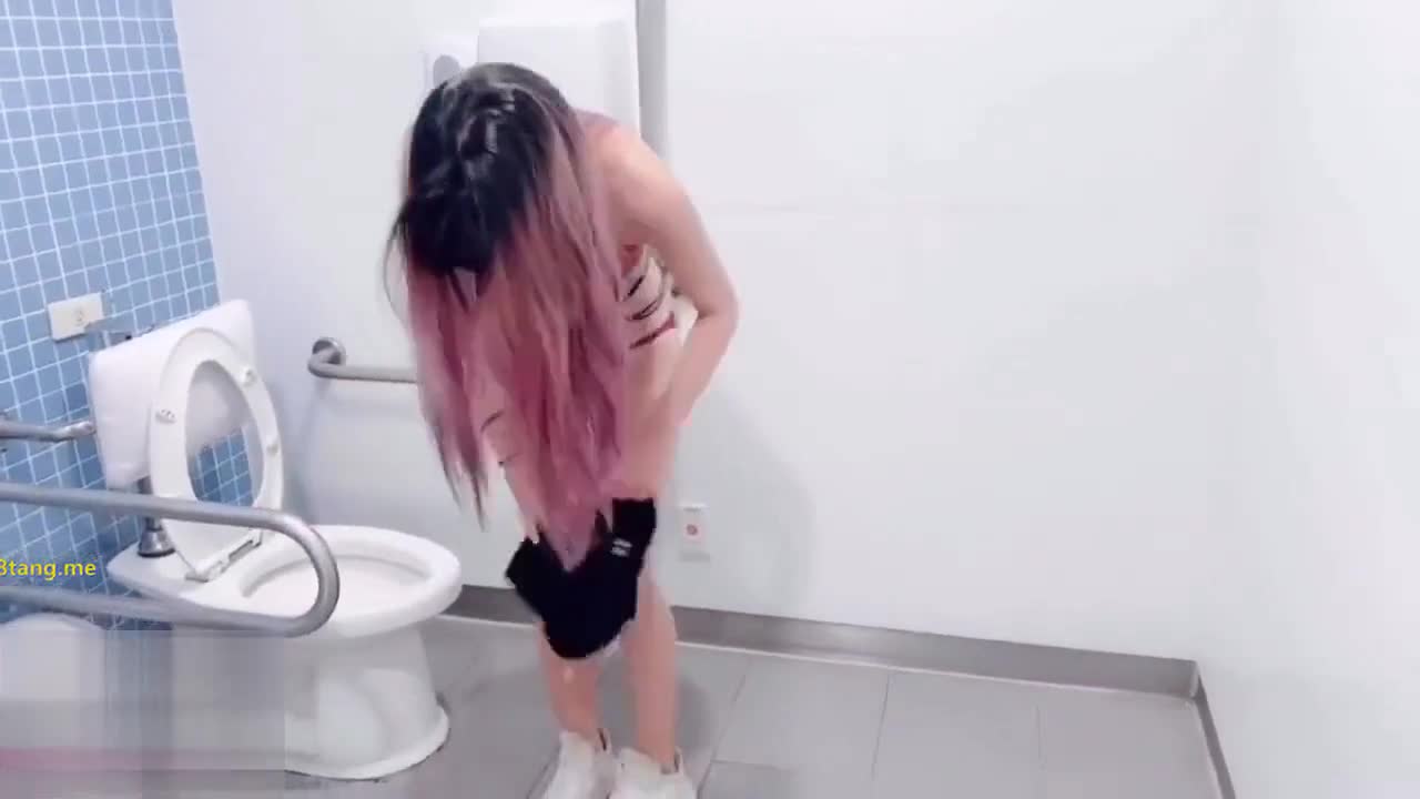 nanababe_健身房被搭訕‼️直接帶去公廁幹砲‼️