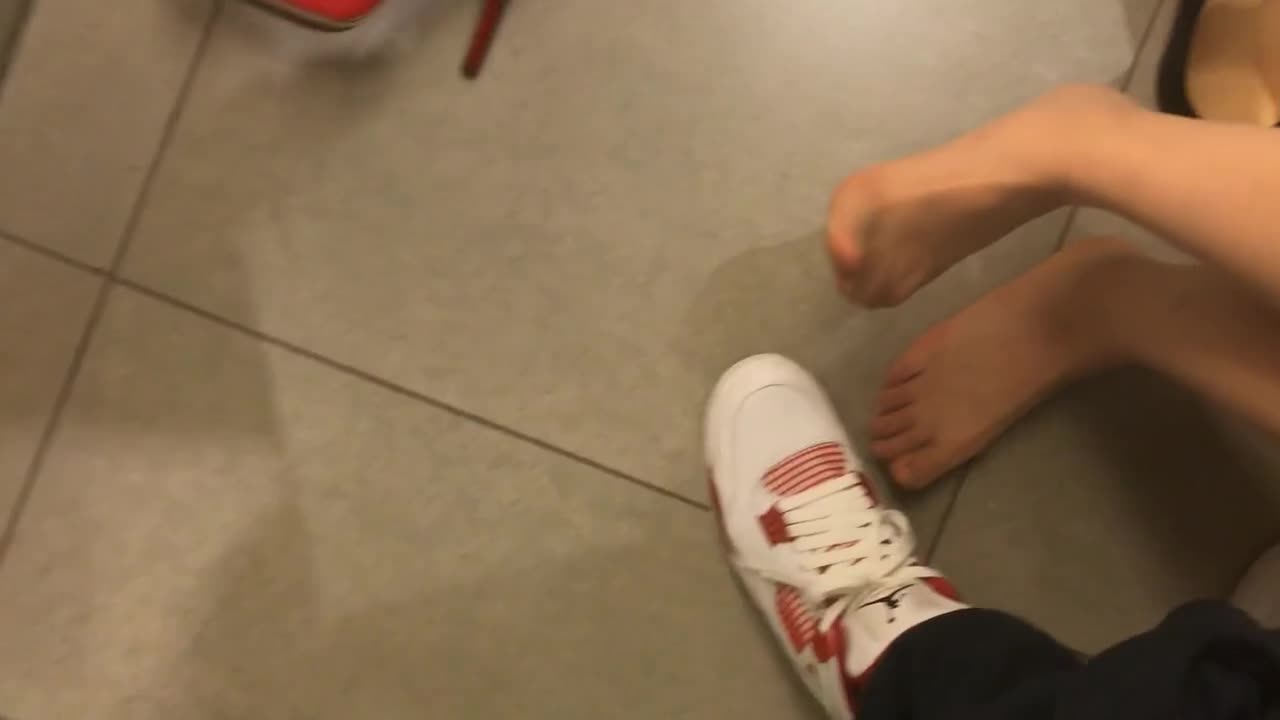 จัดในห้องลองเสื้อเลยอย่างสวย