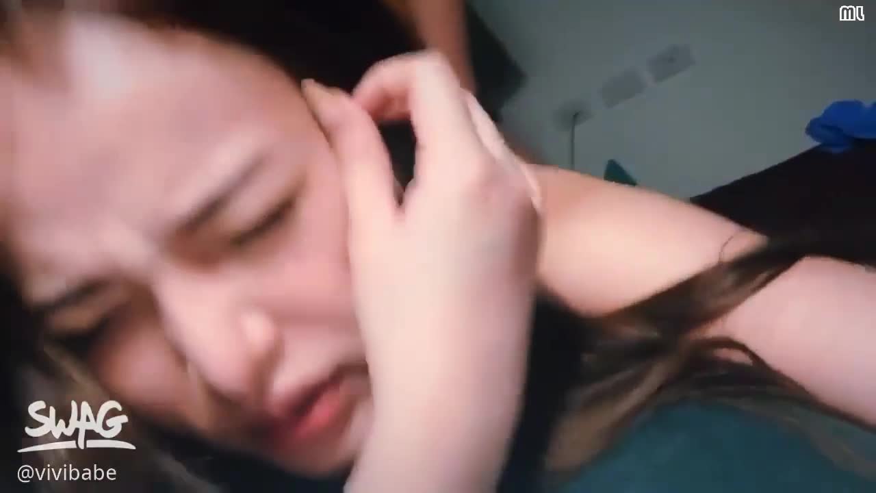 台湾SWAG vivibabe 小模露脸露点内射视频外流