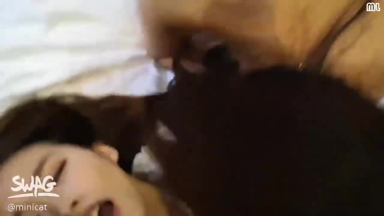 台湾SWAG_minicat_女戰神帶菜鳥主播體驗西方性愛極樂世界