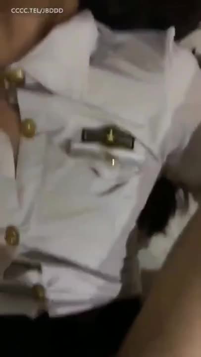 เอากับสาวนักบิน