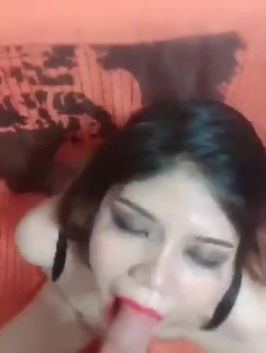 ถ่ายแฟนนั่งติ้วหมี ท่าทางน้องเค้าเติมมาจนล้น