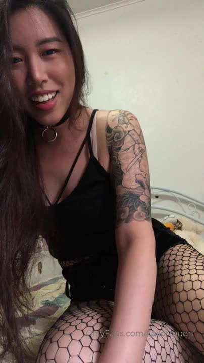 [Onlyfans] Xailormoon, a beautiful Asian girl Quality of glass (63)