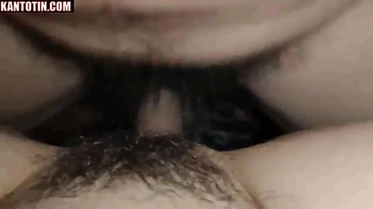 Pinay Student moaned loudly and was caught by Mama