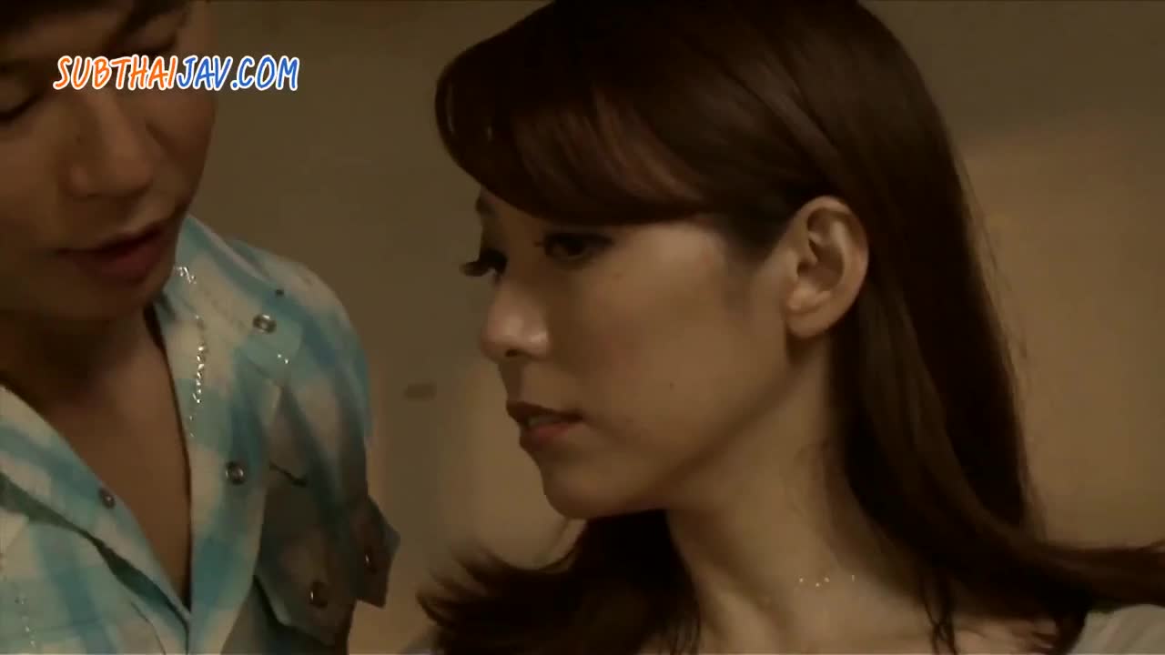 JUX-174 Summer, But Our Stepmother Is Even Hotter