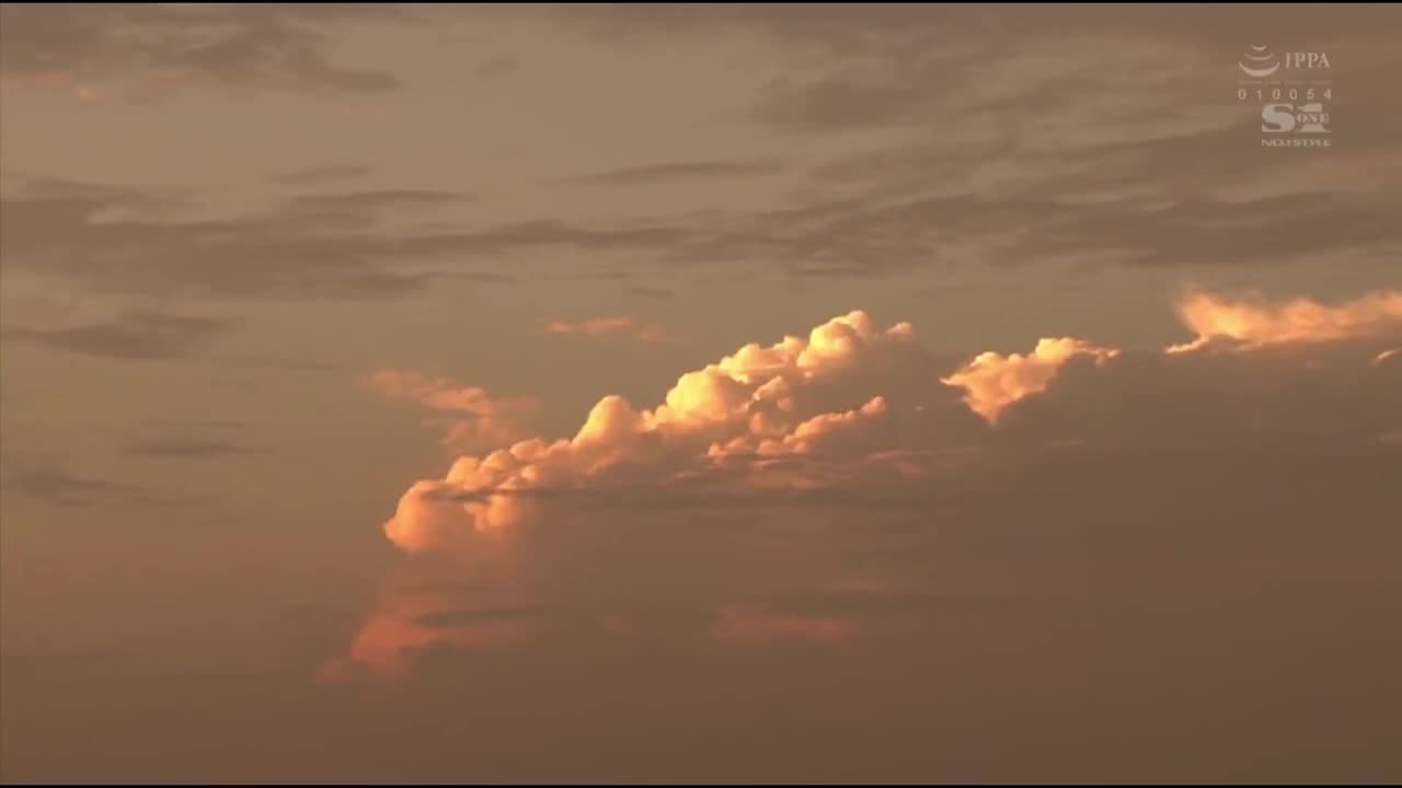 SSNI-135 ตะลุมรักคุณครูฝึกสอน