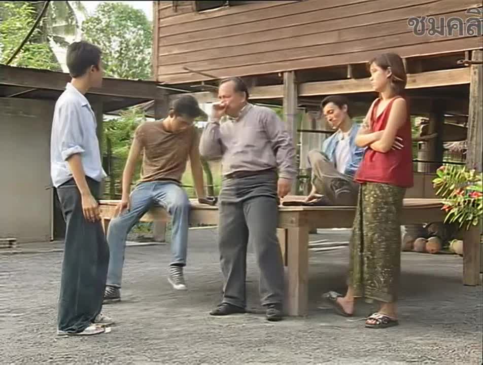 ถ้ำเสือ ซีรีส์ "ช้างน้อยของพ่อทูนหัว" (หนังโป๊ไทย คุณภาพ HD) เรื่องราววุ่นวายนี้บอกเล่าเรื่องราวของหัวหน้าหมู่บ้านผู้ชั่วร้ายที่ปล้นและข่มขืนผู้หญิง และเรื่องราวของลูก ๆ ของหัวหน้าหมู่บ้านผู้ใจดีที่แอบมาสังสรรค์และดื่มอวยพรให้กันและกัน มาดูกันว่าหัวหน้าหมู่บ้านผู้หื่นกามคนนี้จะรับมือกับสถานการณ์อย่างไร หนังโป๊, หนัง 18+, คลิปโป๊, คลิปหลุด INWPORN.COM