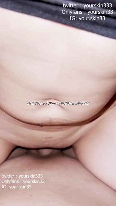 i fucked fc's cunt, and now i want to try your skin 33. yun ge messaged me saying he wanted to try your dick, and then asked me to fuck him. onlyfans came to bangkok, so we agreed to fuck him, first having that girl give him oral sex, then fucking her. spread her cunt open, alternately fucking her hard, letting her ride on my dick and rub her cunt. that girl has big breasts, a good figure, and is very bouncy; fucking her is very exciting. fuck until i ejaculate on the condom (porn movie, 18+ movie, porn clips, leaked clips inwporn3.com)