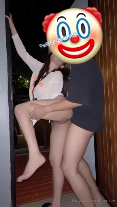 nong song invited her partner to have sex in front of her house, jeenzen's. late at night, they made love by the bamboo grove, in a secluded spot in front of the house. onlyfans. they performed oral sex on each other, licking each other's genitals, then pulled each other to have sex standing up. they first tried doggy style, then began to suspect who brought them there, so they returned to the room for more intense sex, eventually switching to anal sex, and ejaculating inside her anus. porn, 18, porn clips, leaked clips inwporn3.com